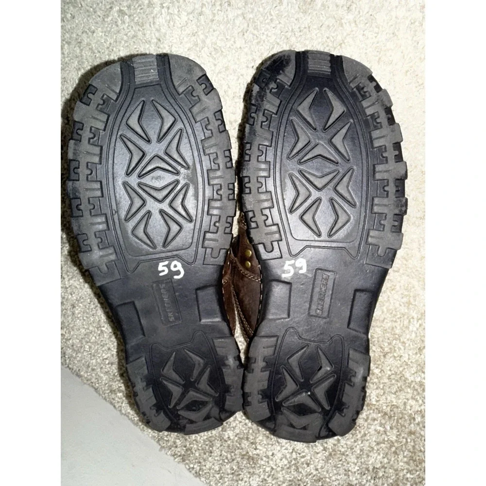Skechers SN 61466 Men's Size 10 Brown Leather Fisherman Sandals Slip On Y2K